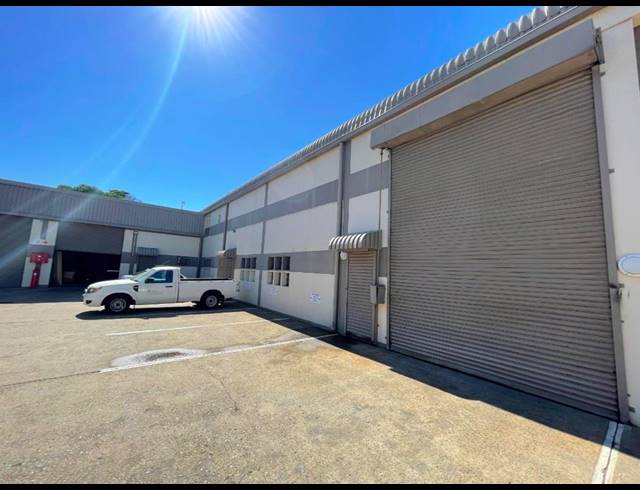 400M² WAREHOUSE TO LET IN SPRINGFIELD
